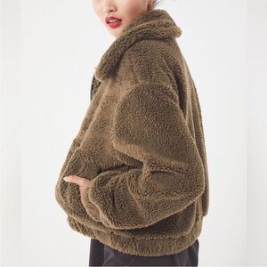 Urban Outfitters Willow Teddy Jacket Moss Green Cozy Fall Size Small